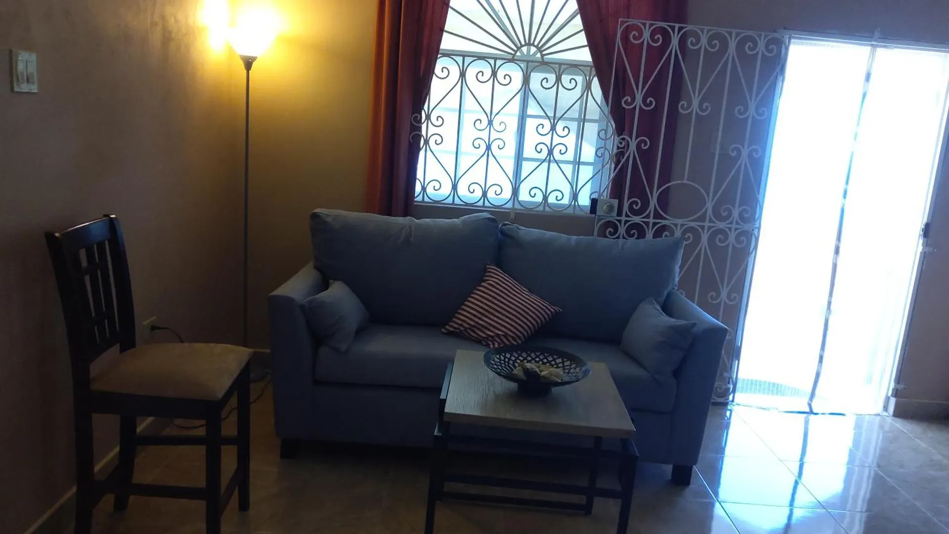 Villa Malvina Whitehouse